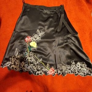 Vertigo skirt